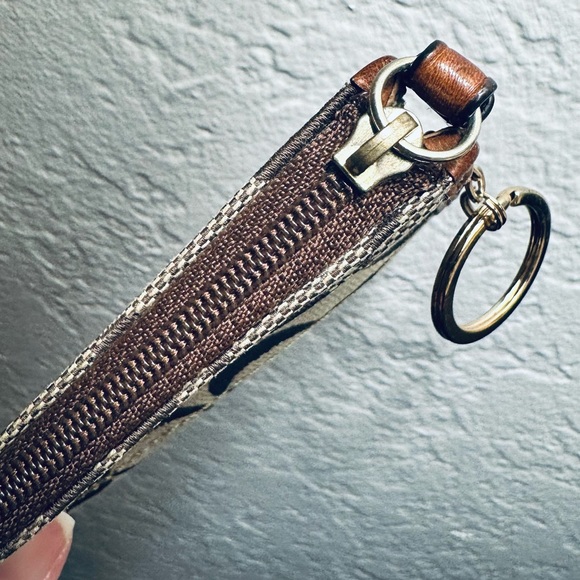 Coach Tan Signature Canvas with Leather Mini Zip Coin Card Case W/ Key Ring - Picture 8 of 12